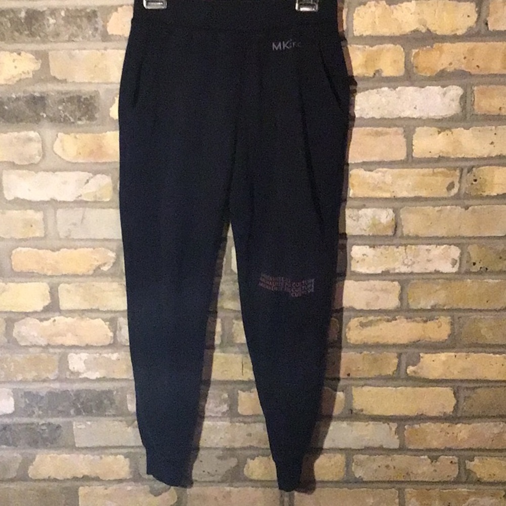 MKE FC sweatpants small
